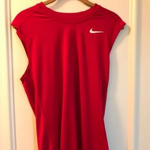 NWOT Nike sleeveless Dri-fit workout shirt